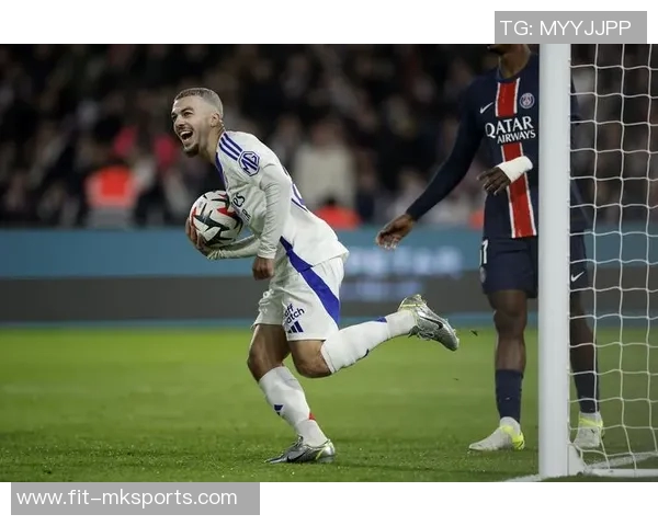 土媒:马竞关注加拉塔萨雷前锋阿克金,球探现场考察球员表现 土媒:马竞关注加拉塔萨雷前锋阿克金,球探现场考察球员表现