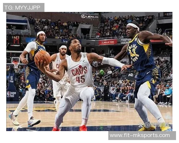 马瑟林助攻，哈利伯顿超远三分空心入网：一场篮球比赛的极致瞬间